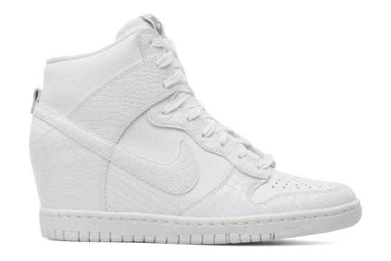 nike dunk sky sd